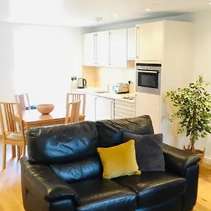 Apartment My-canning Street, EDI