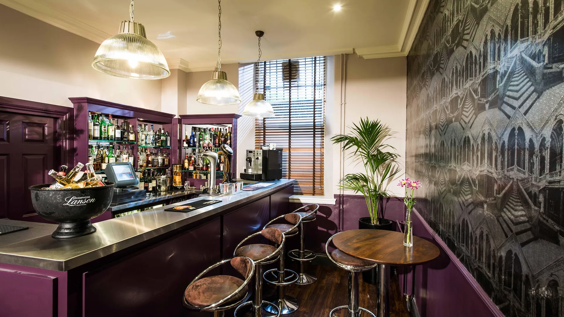 *** Hotel Leonardo Edinburgh City United Kingdom